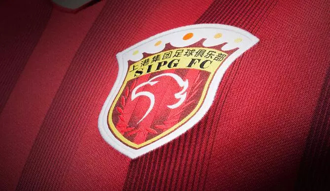 特殊癖好？埃基蒂克名字对称，职业生涯穿过11、22、33、44号（巧合还是偏好？埃基蒂克姓名对称，生涯曾身披11、22、33、44号）