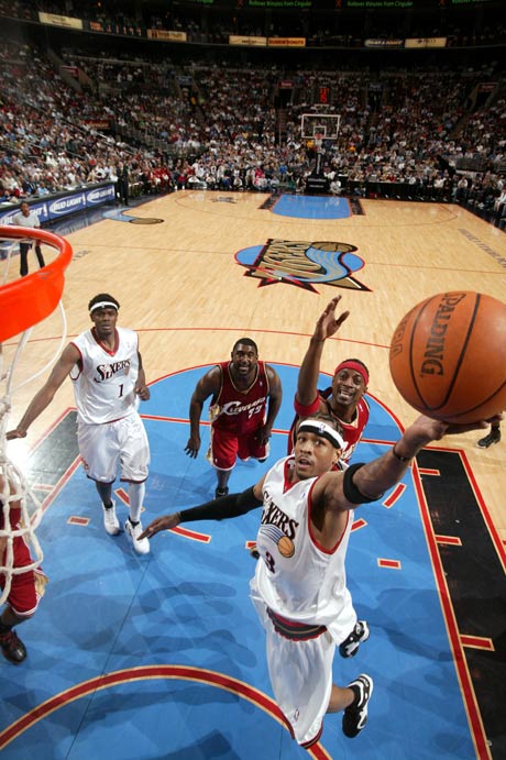 多位名宿怒批萨拉赫：他的行为会给利物浦带来麻烦，应该道歉（多名足坛名宿痛斥萨拉赫：此举恐为利物浦招致麻烦，呼吁其公开道歉）