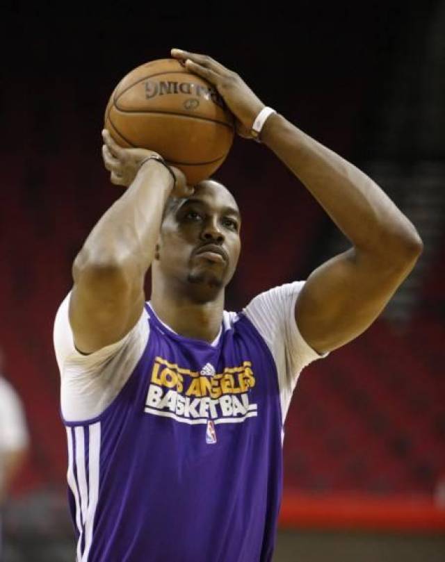 迪马利亚：我在考教练证，想执教罗萨里奥中央和博卡青年（迪马利亚：正考教练证，目标执教罗萨里奥中央与博卡青年）