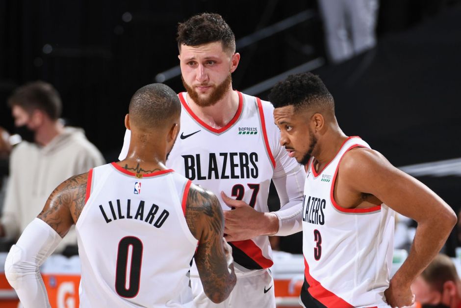 意甲克雷莫纳2比0胜莱切，泰拉恰诺邦多首发卡马尔达替补（意甲：克雷莫纳2-0莱切，泰拉恰诺、邦多首发，卡马尔达列替补）