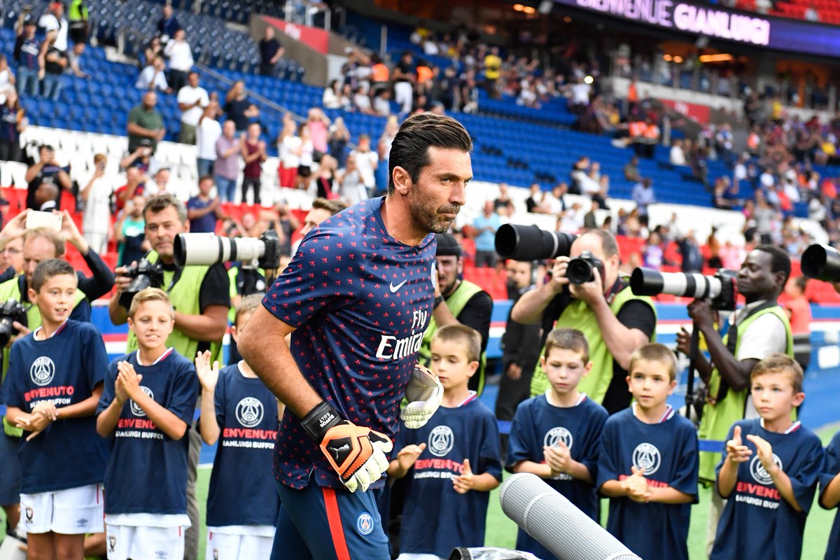 主队惨遭降级，芬兰三名小球迷放火烧了体育场看台（主队降级后，芬兰三名小球迷纵火焚烧体育场看台）