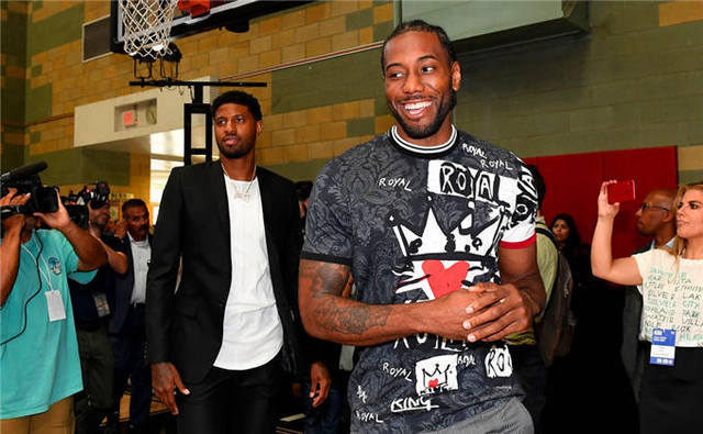 巧了，恰尔汗奥卢上次和这次罚丢点球都在意甲第12轮第74分钟（巧合再现：恰尔汗奥卢两次点球失手均在意甲第12轮第74分钟）